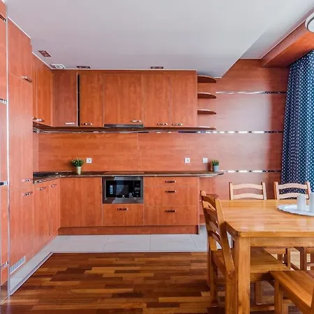 Apartment Urbannestgroup & 1 Sea Tower